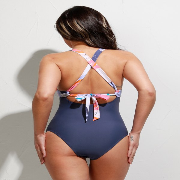 Women's One-Piece Swimsuit Cutout